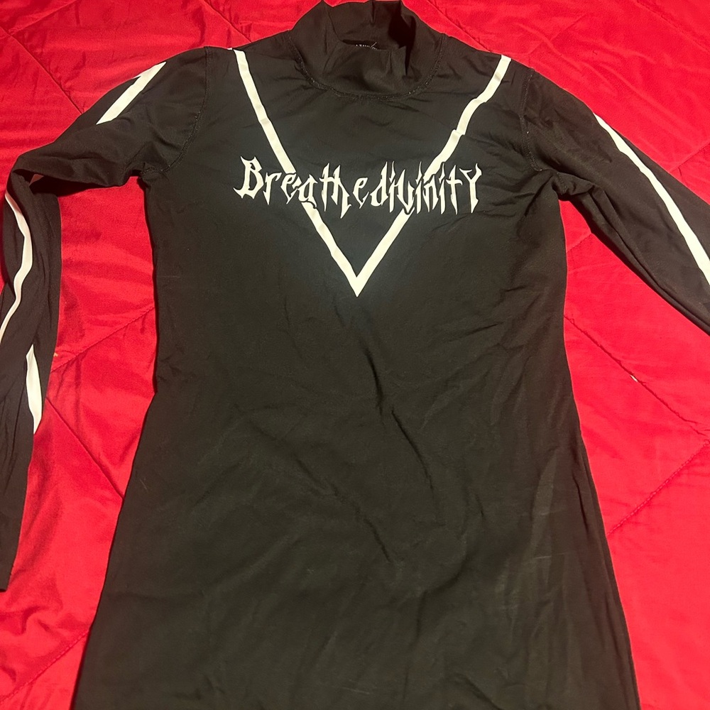 Black breathe divinity long sleeve